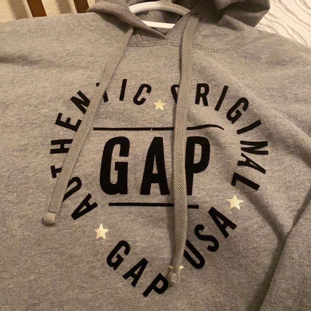 Grey Gap Hooded Sweatshirt